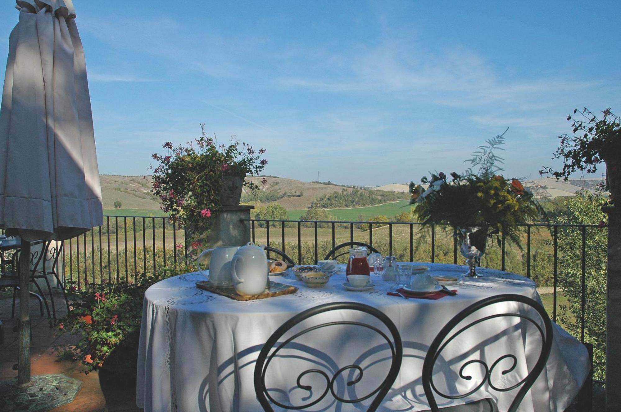 Agriturismo Il Paradiso Asciano Exterior foto