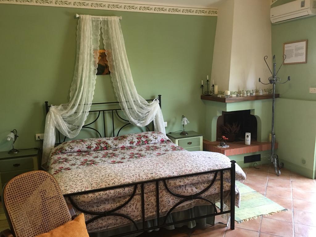 Agriturismo Il Paradiso Asciano Exterior foto